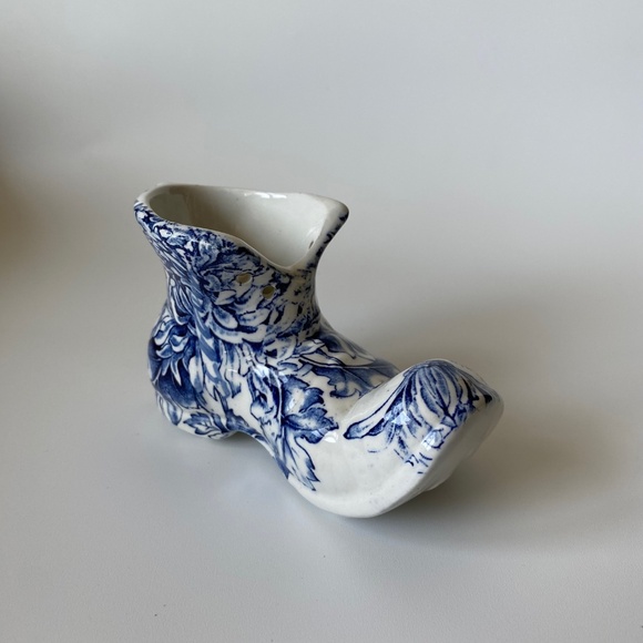 Old Foley James Kent Boot Shoe with Blue Chrysanthemum 1950s Staffordshire Engla - Picture 3 of 10